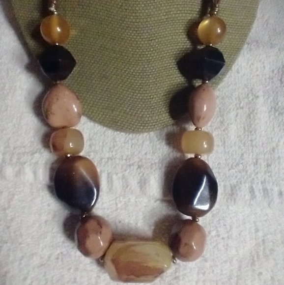 Statement runway huge beaded leather necklace pink brown - Picture 5 of 5